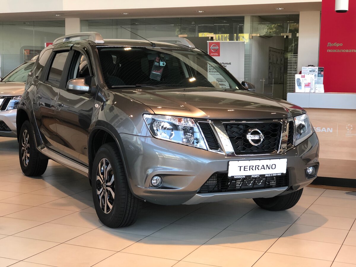 Nissan Terra 2018
