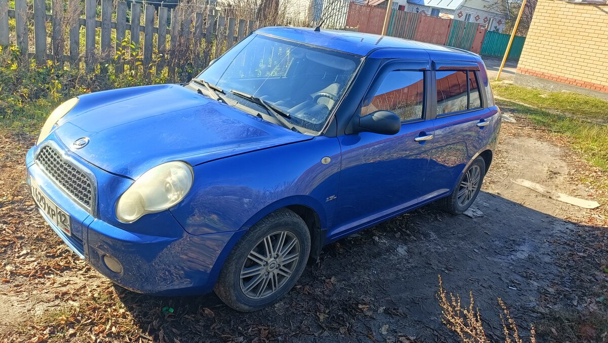 Купить б/у Lifan Smily I (320) 1.3 MT (89 л.с.) бензин механика в ...