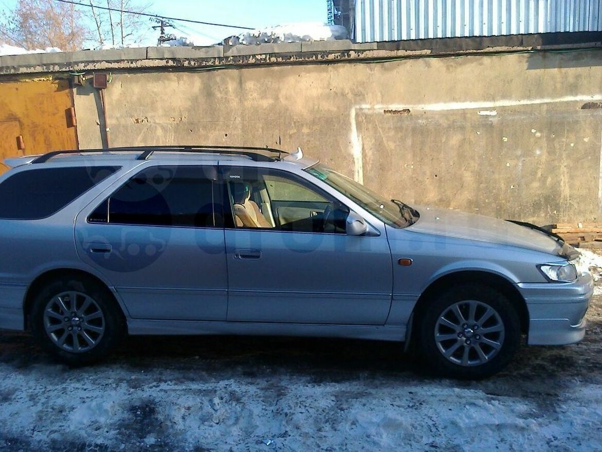 Toyota Camry sxv20 универсал сзади