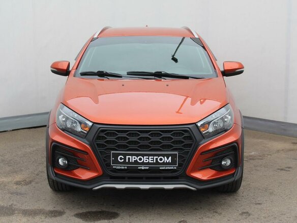 2018 Lada (ВАЗ) Vesta SW I, оранжевый - вид 1