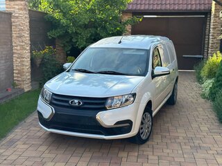 2022 Lada (ВАЗ) Largus I Рестайлинг, белый, 980000 рублей, вид 1