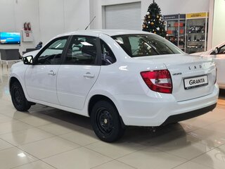 2026 Lada (ВАЗ) Granta I Рестайлинг, белый, 987000 рублей, вид 4