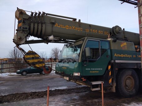 2000 Liebherr LTM краны с телескопической стрелой, 17318120 рублей, вид 3