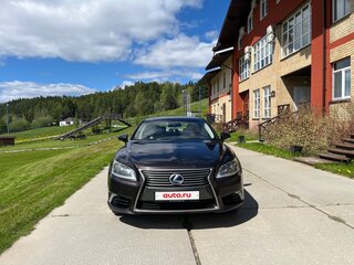 2013 Lexus LS Long 600h L IV Рестайлинг 2, серый, 1700000 рублей, вид 2