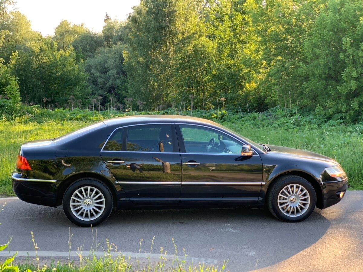 Volkswagen Фаэтон седан