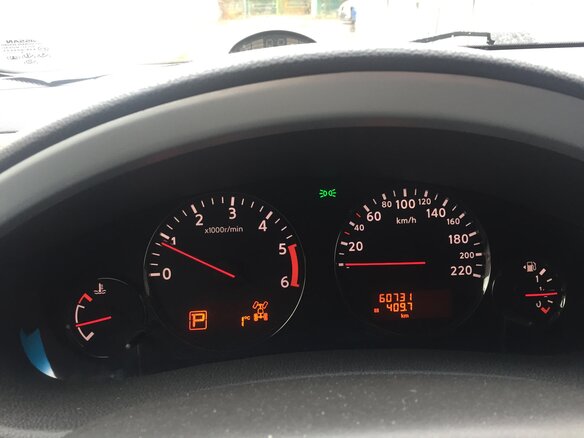 2011 Nissan Pathfinder III Рестайлинг, чёрный - вид 7