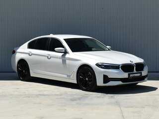 2021 BMW 5 серии 520d VII (G30/G31) Рестайлинг, белый, 4890000 рублей, вид 1