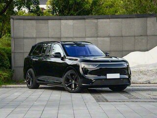 2025 Aito M8 53.4 kWh, чёрный, 10785000 рублей, вид 1