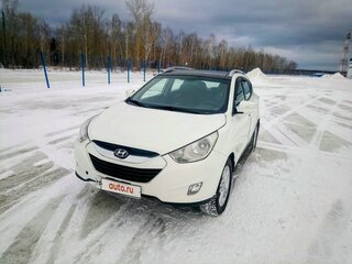 2010 Hyundai Tucson II, белый, 1600000 рублей, вид 1