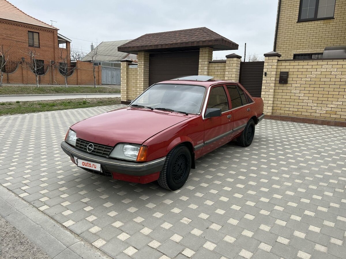Опель рекорд Берлина 1984