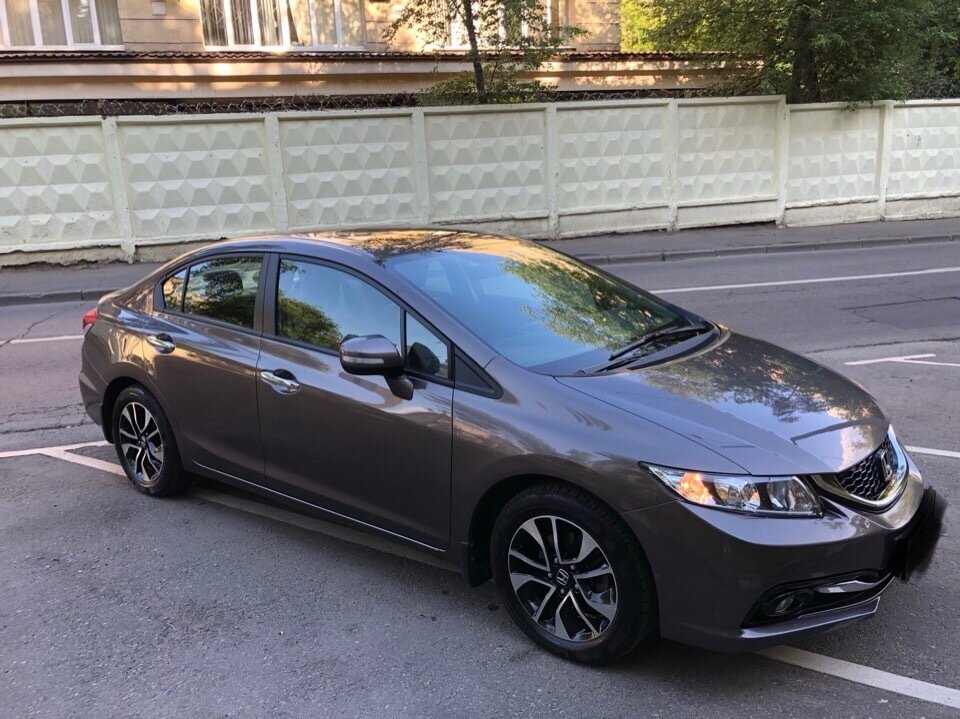 Honda Civic 9 2013