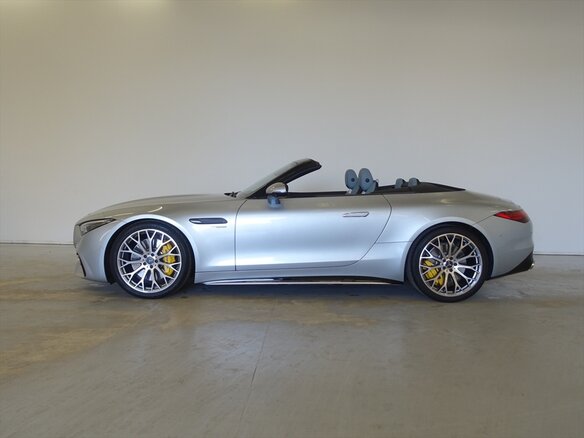 2022 Mercedes-Benz SL-Класс AMG SL 43 43 AMG IV (R232), серебристый, 10600000 рублей - вид 3