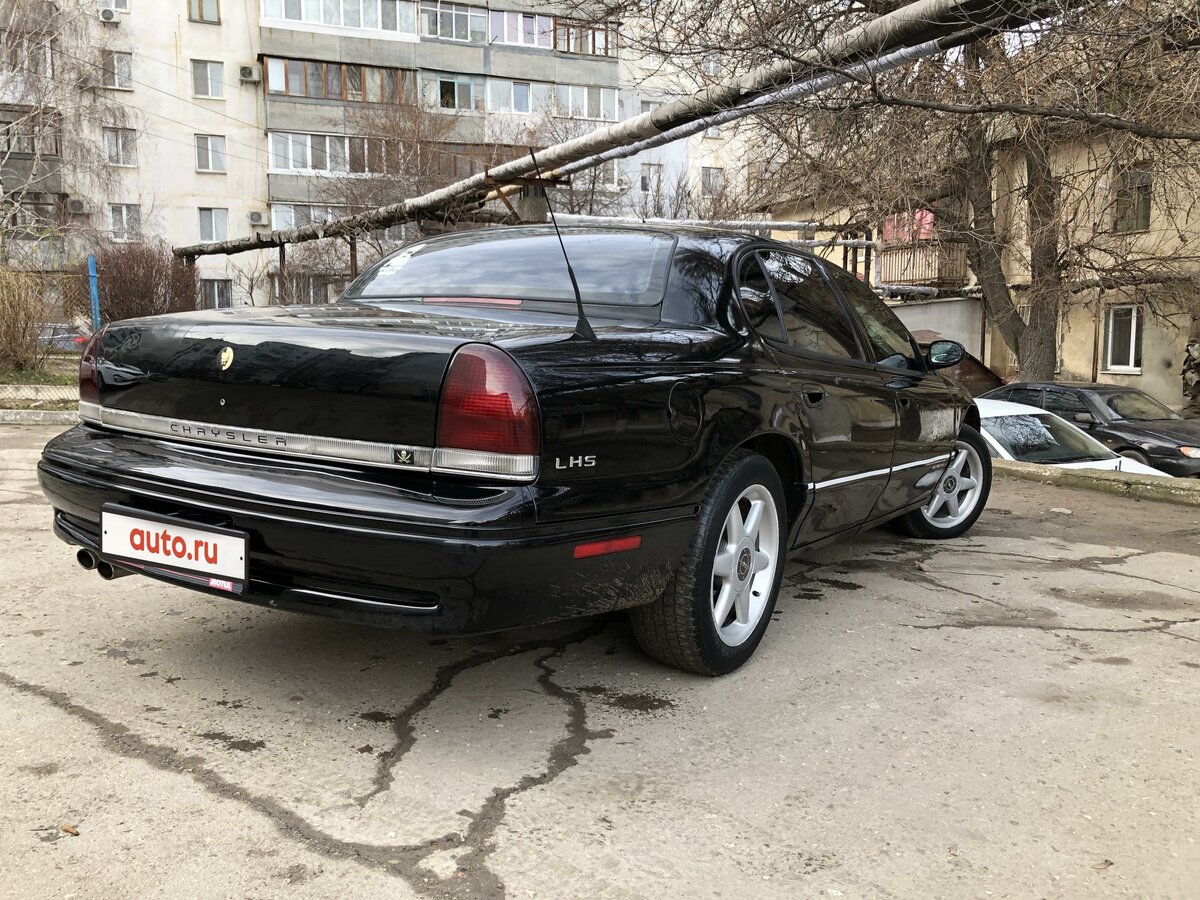 Крайслер лхс вк