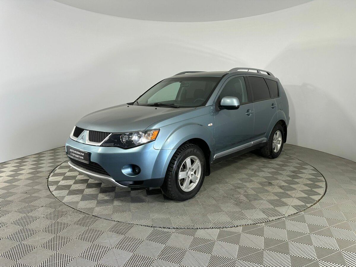 Купить б/у Mitsubishi Outlander II 2.4 CVT (170 л.с.) 4WD бензин ...