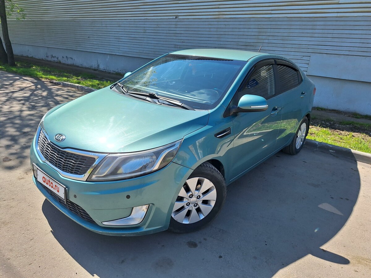 Купить б/у Kia Rio III 4-speed 1.6 AT (123 л.с.) бензин автомат в ...