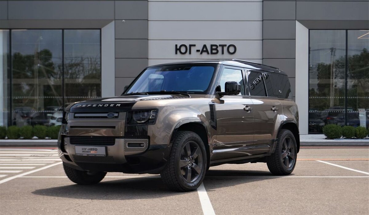 Купить б/у Land Rover Defender II 110 2.0d AT (200 л.с.) 4WD дизель ...