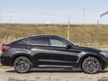 2018 BMW X6 M II (F86), чёрный - вид 4