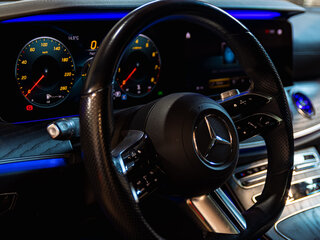 2020 Mercedes-Benz E-Класс 200 V (W213, S213, C238) Рестайлинг, серый, 5850000 рублей, вид 3
