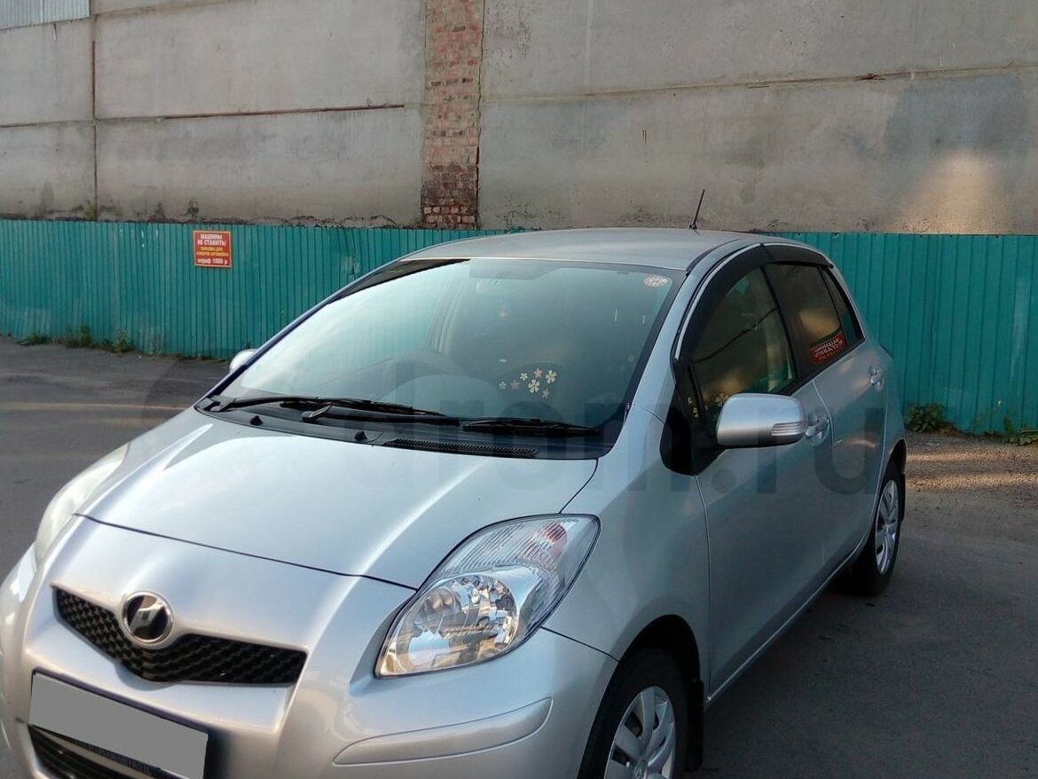 Toyota Vitz 2
