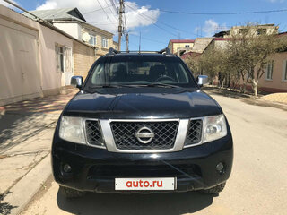 2010 Nissan Navara (Frontier) III (D40) Рестайлинг, чёрный, 1050000 рублей, вид 1