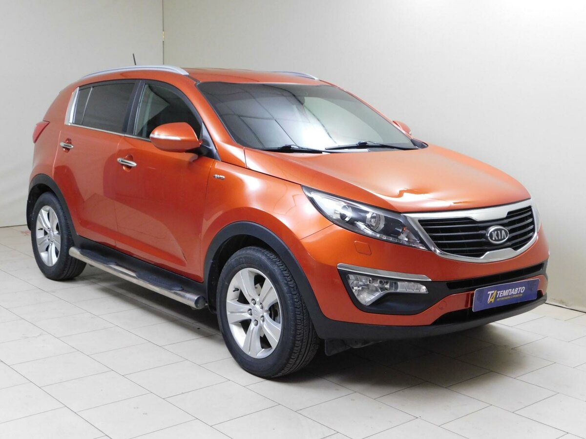 Kia Sportage 2011 оранжевый