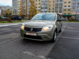 2010 Renault Sandero I, серый, 500000 рублей, вид 1