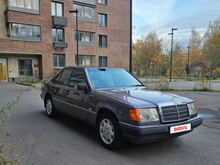 1992 Mercedes-Benz W124 260, коричневый, 999000 рублей, вид 1
