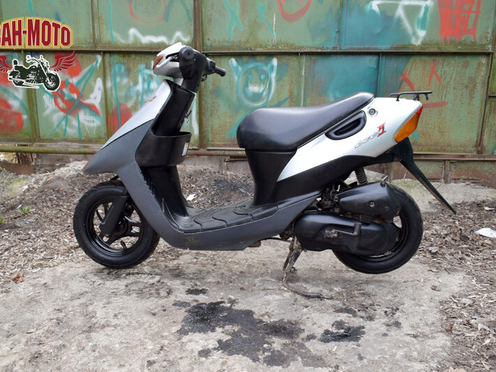 Пластик suzuki lets 2