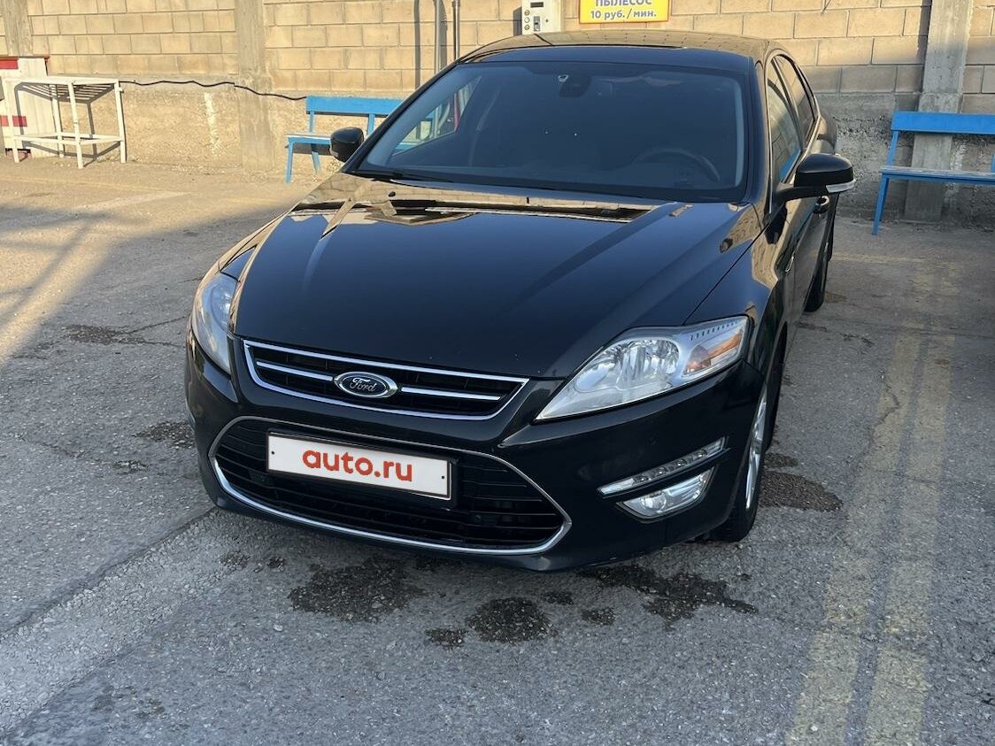 Ford Mondeo 2011 черный