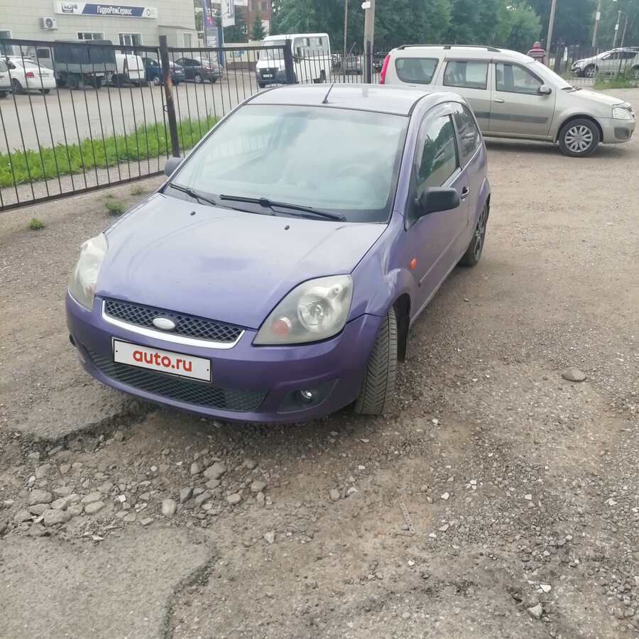 Купить б/у Ford Fiesta Mk5 1.4 AMT (80 л.с.) бензин робот в Уфе ...