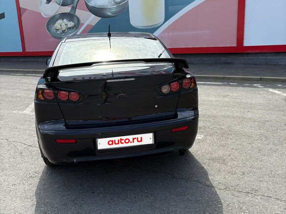 2008 Mitsubishi Lancer X, чёрный, 550000 рублей - вид 3