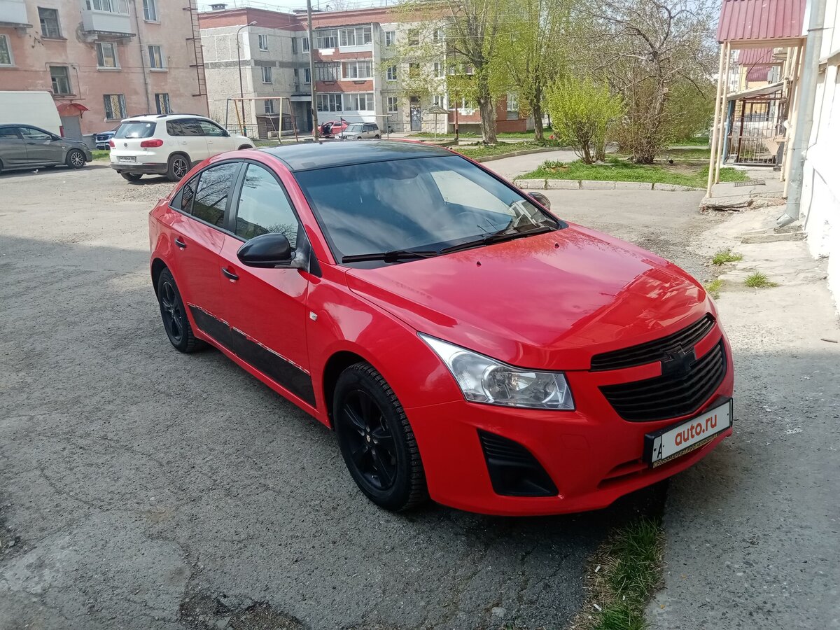 chevrolet-cruze-i-1-8-mt-141