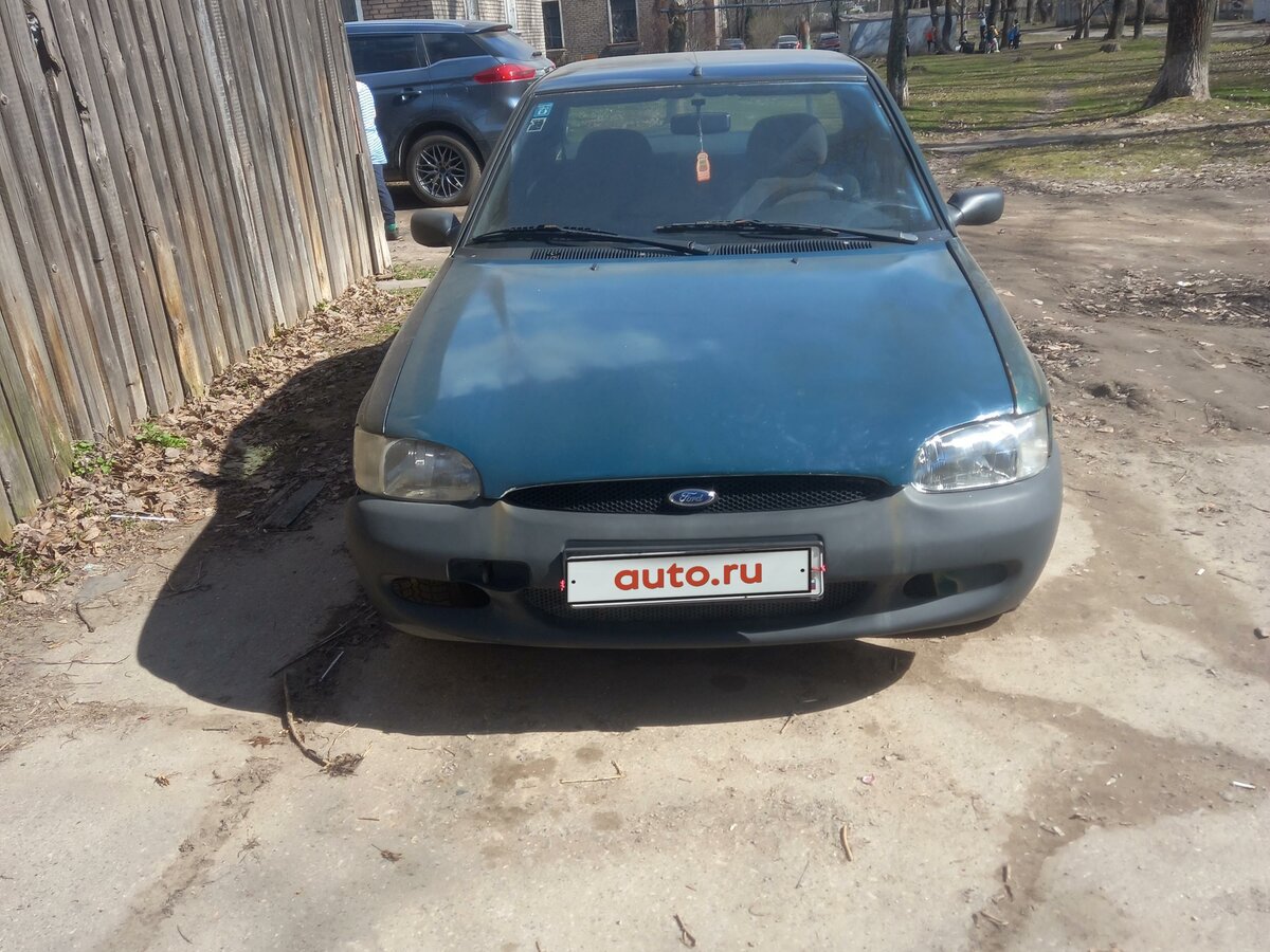 Купить б/у Ford Escort V Рестайлинг 2 1.6 MT (90 л.с.) бензин механика ...