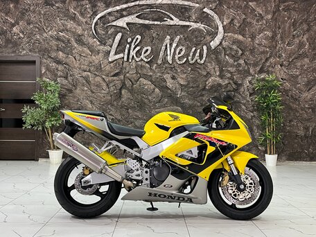 Мотоцикл Honda CBR 900RR Fireblade (CBR 929RR) 2001 обзор