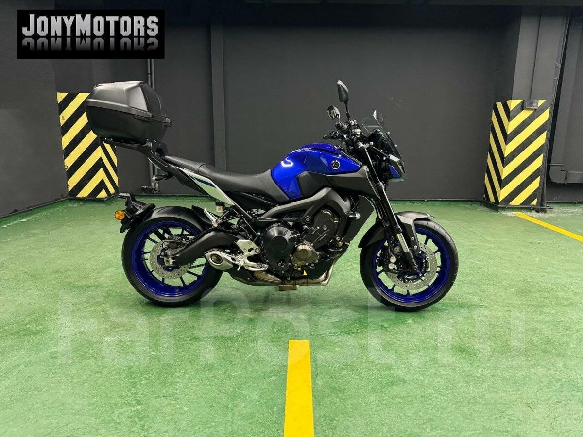 Yamaha MT-09 (FZ-09)