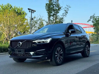 2021 Volvo XC60 II, чёрный, 2957205 рублей, вид 1