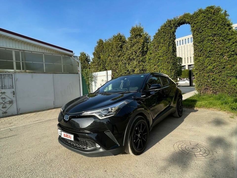 toyota-c-hr-i-1-8hyb-at-98