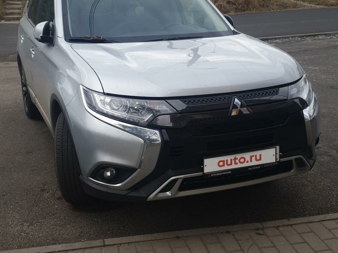 Купить б/у Mitsubishi Outlander III Рестайлинг 3 2.0 CVT (146 л.с ...
