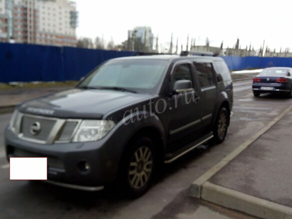 2011 Nissan Pathfinder III Рестайлинг, серый - вид 1
