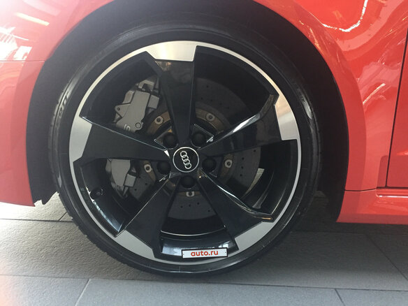 2017 Audi RS 3 II (8V) Рестайлинг, красный - вид 4