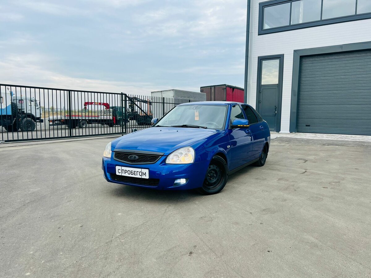 Купить б/у Lada (ВАЗ) Priora I 1.6 MT (98 л.с.) бензин механика в ...