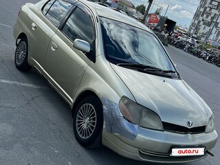 2002 Toyota Platz, золотистый, 180000 рублей, вид 1