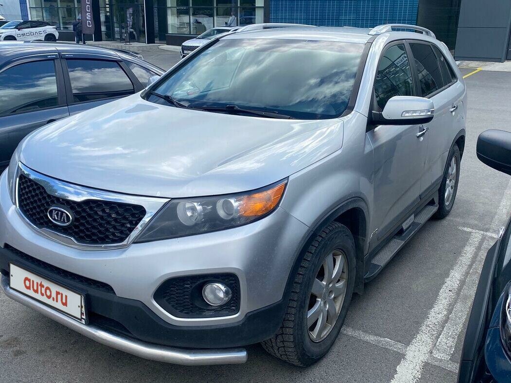 Купить б/у Kia Sorento II 2.4 AT (175 л.с.) 4WD бензин автомат в ...