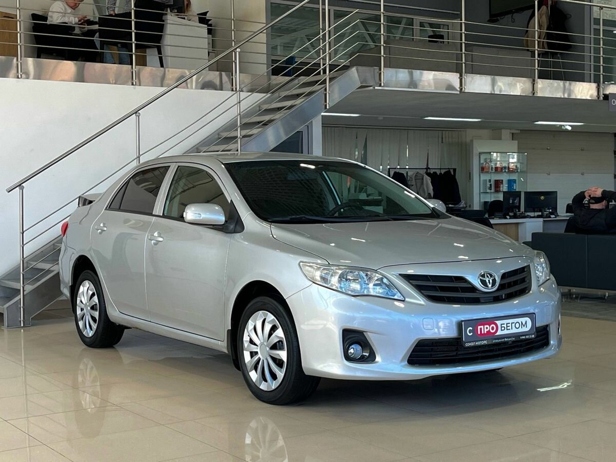 Toyota Corolla X (E140, E150) Рестайлинг