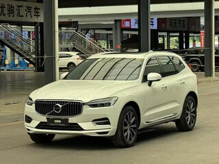 2021 Volvo XC60 II, белый, 2200000 рублей, вид 1