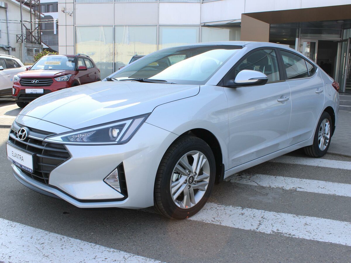 novayia-Hyundai Elantra-2019-start-prodaz (2)