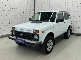 2017 Lada (ВАЗ) 2121 (4x4) I Рестайлинг, белый, 590000 рублей, вид 1