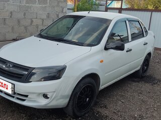 2013 Lada (ВАЗ) Granta I, белый, 290000 рублей, вид 1