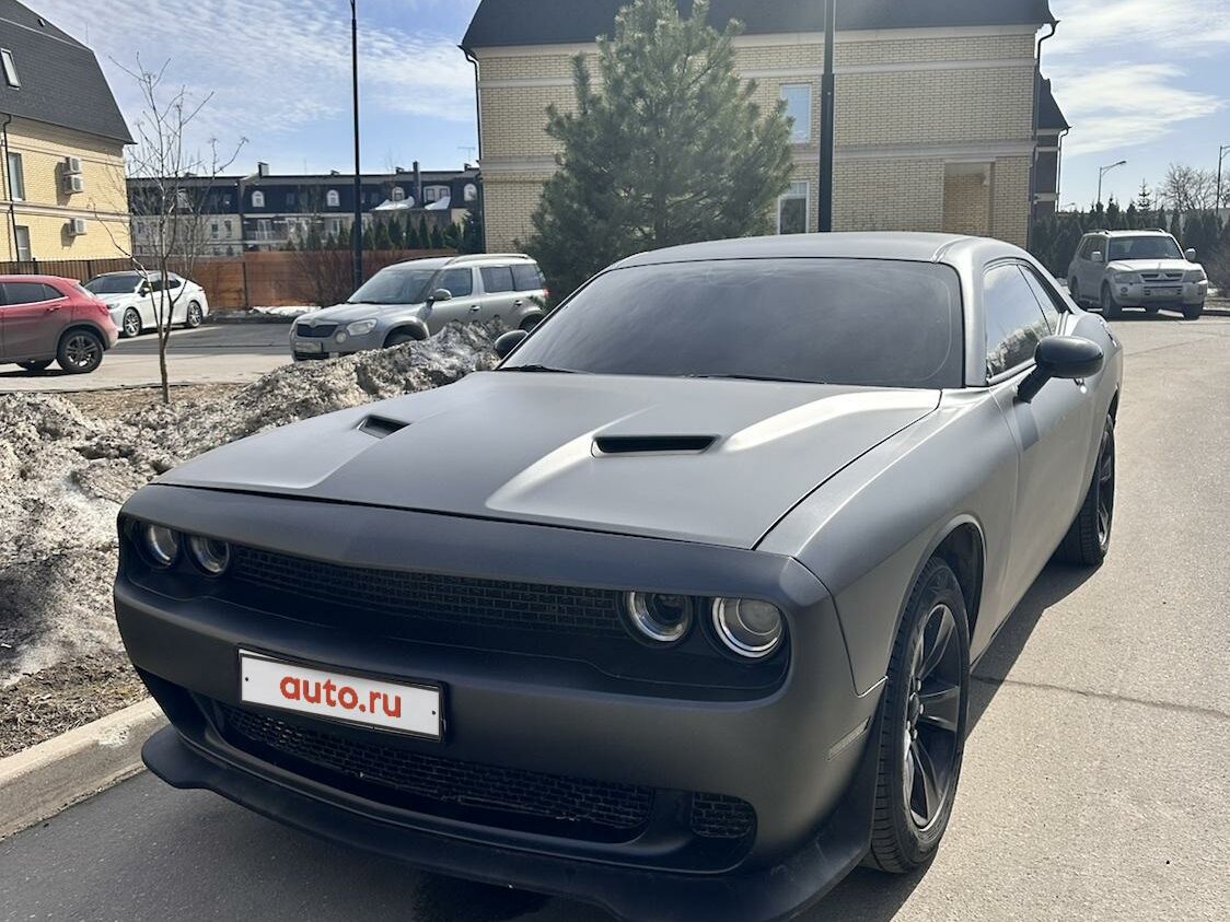 Купить б/у Dodge Challenger III Рестайлинг 2 3.6 AT (309 л.с.) бензин ...