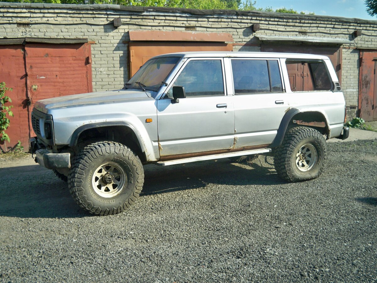 Nissan Patrol 1995 Pickup
